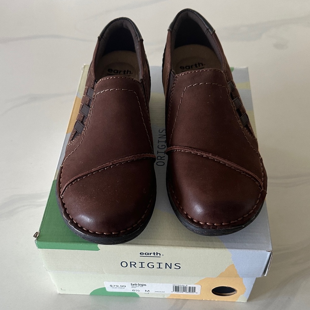 Earth Origins Women's Brown Flats